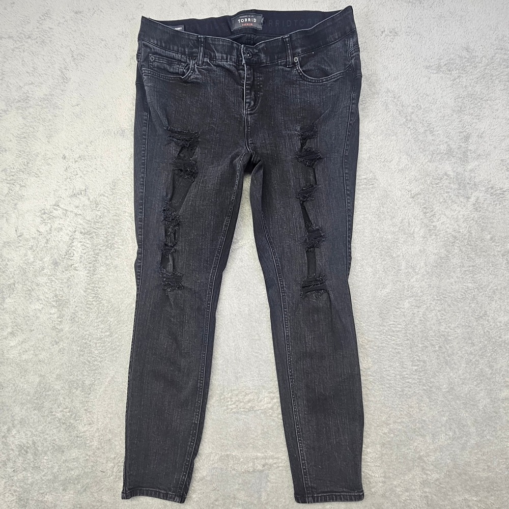 Torrid Bombshell Skinny Jeans Black Distressed Stretch Women's 18R